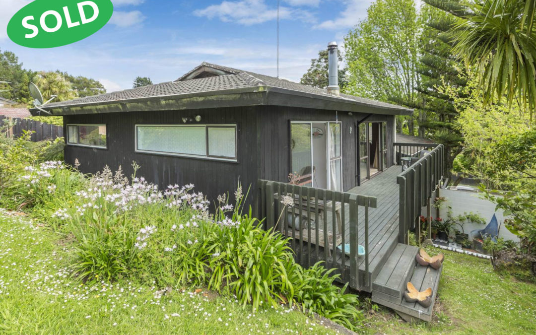 2/18 Ayton Drive, Totara Vale