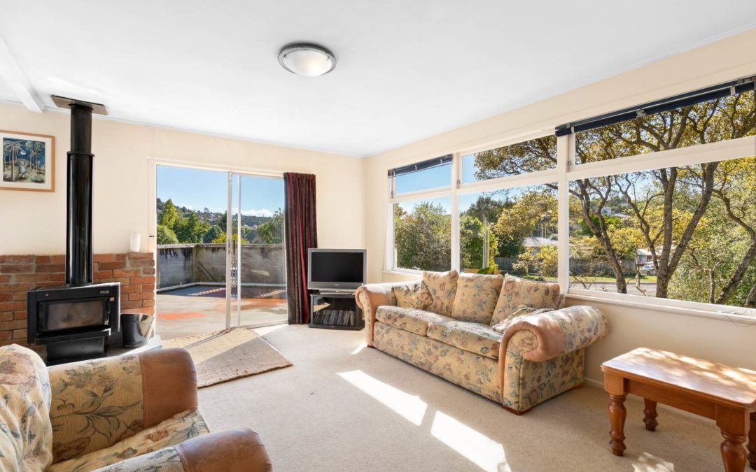 52 Lauderdale Road, Birkdale