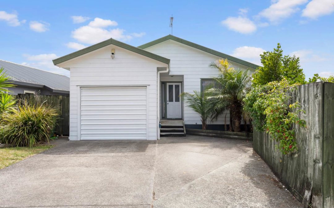 2/6 Romulus Place, Totara Vale