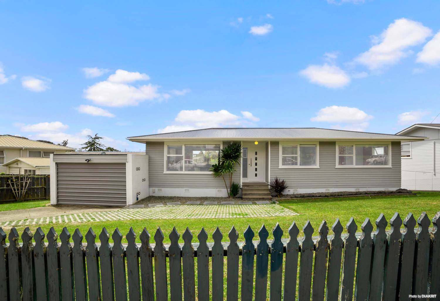 4 Hatherlow St
