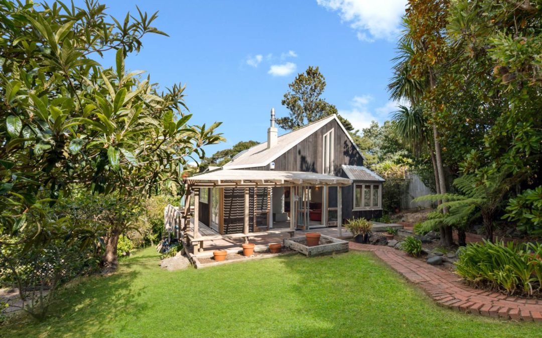 10 Kauri Road, Birkenhead