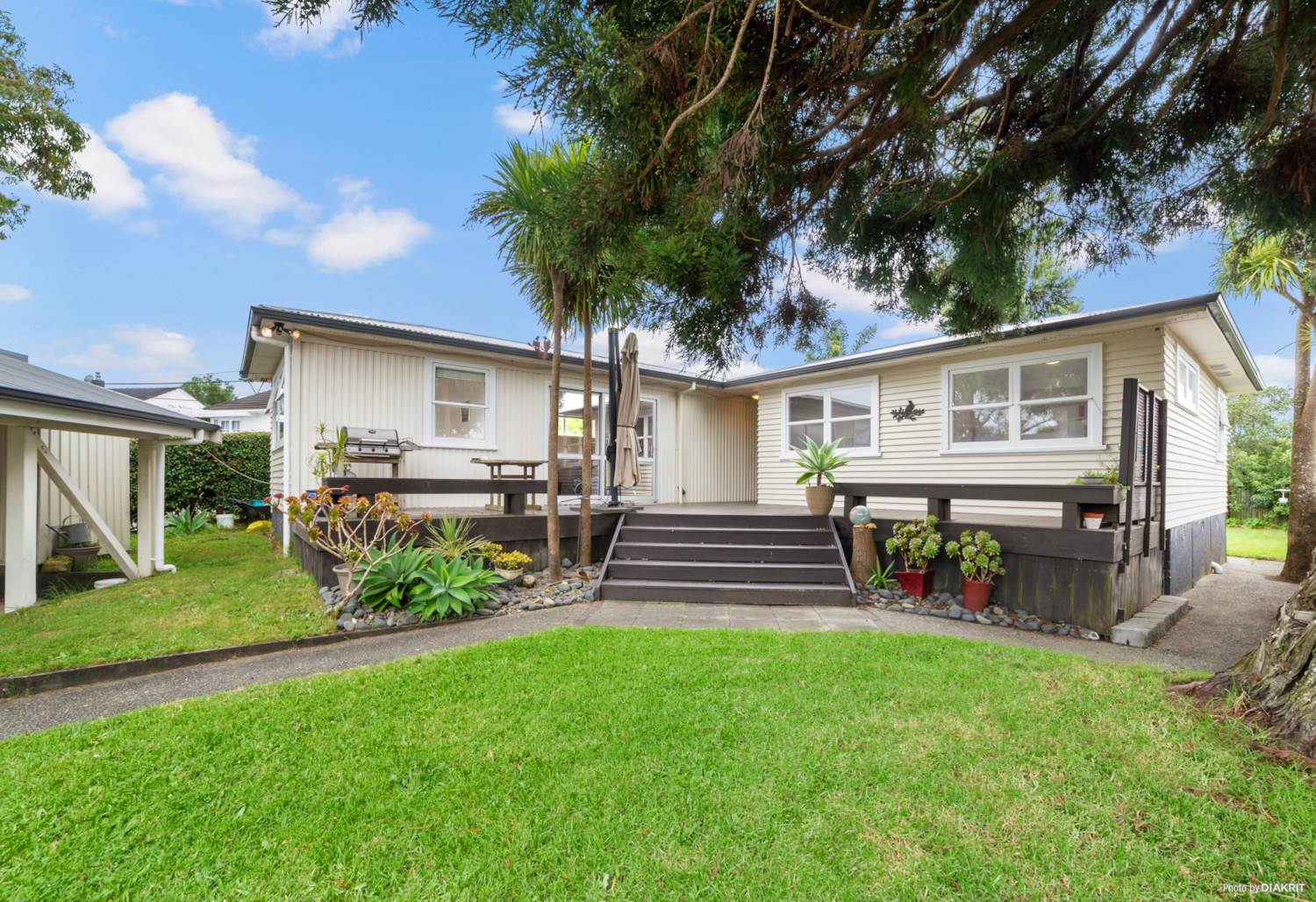15WinifredBayview